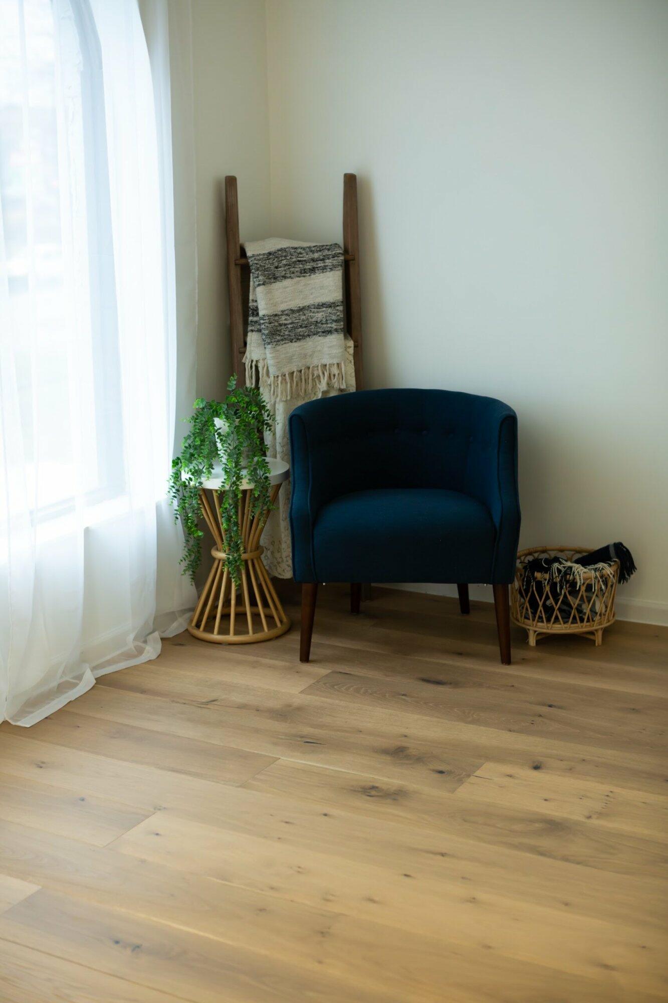 Euro White Oak Wide Plank Engineered Hardwood Flooring