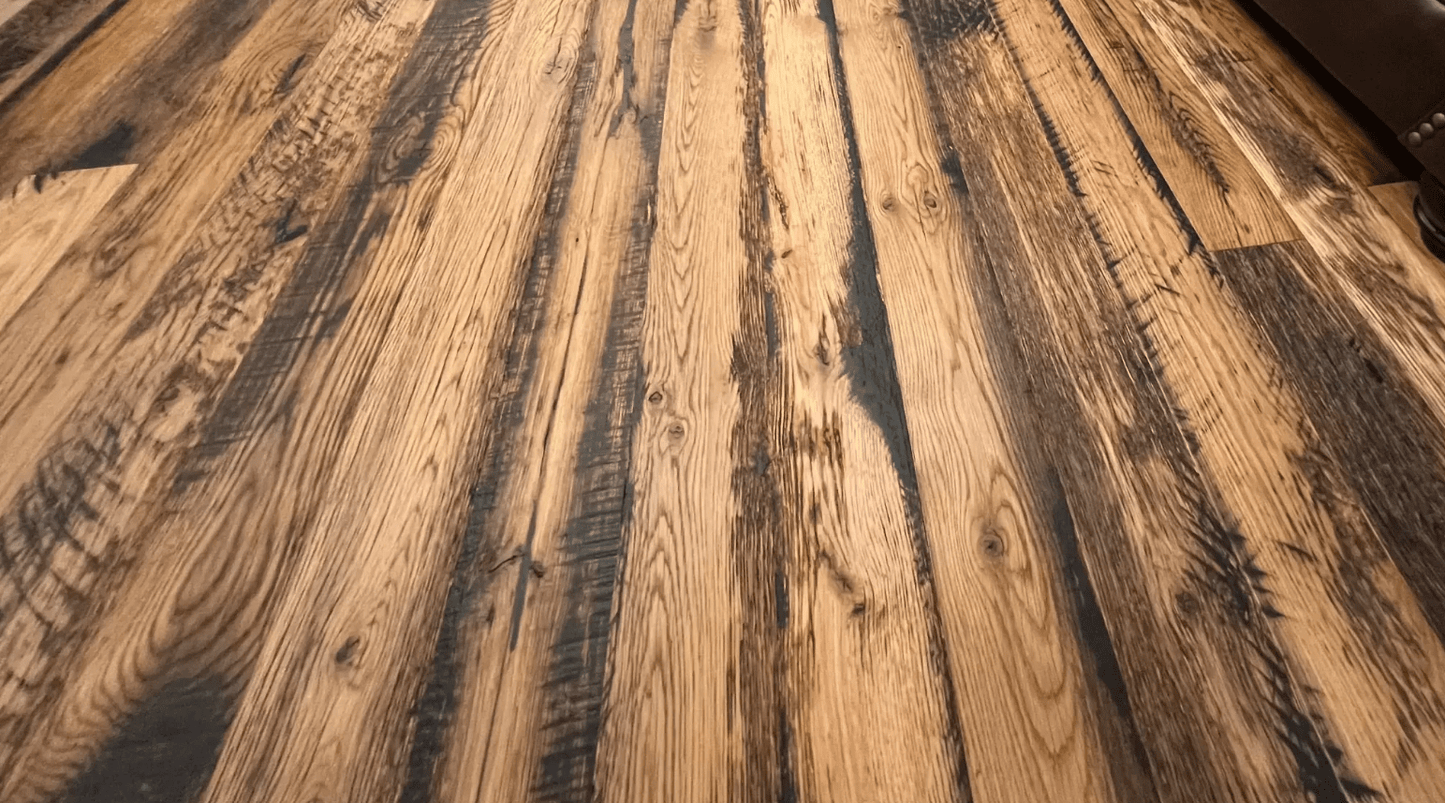 Reclaimed Kentucky Race Horse Fence Plank Engineered Flooring close up 5