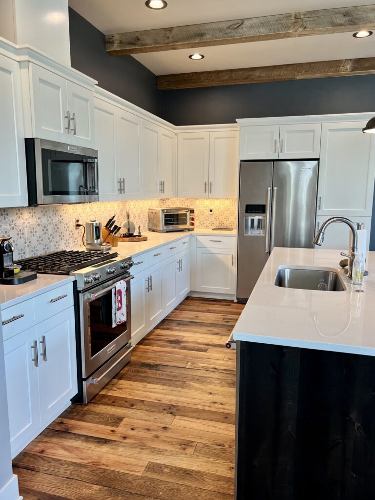 Racehorse Oak Red & White Mix Skip/Wire-Brushed flooring in kitchen