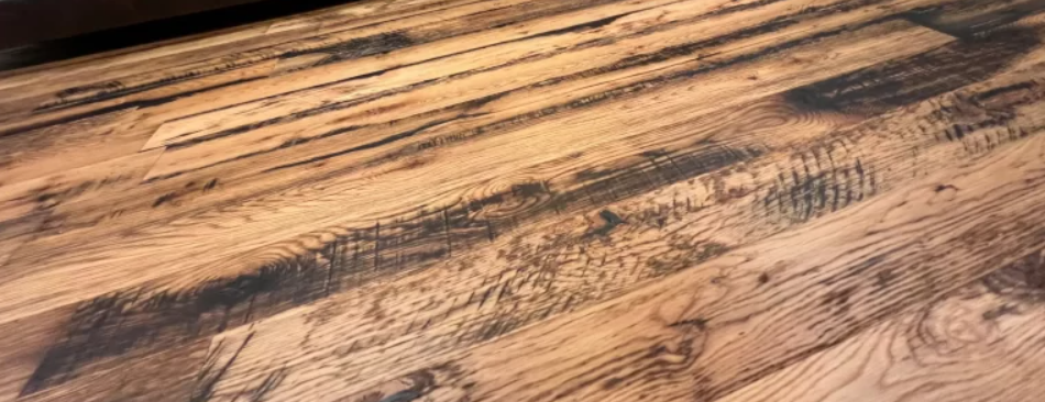 Reclaimed Kentucky Race Horse Fence Plank Engineered Flooring close up 3