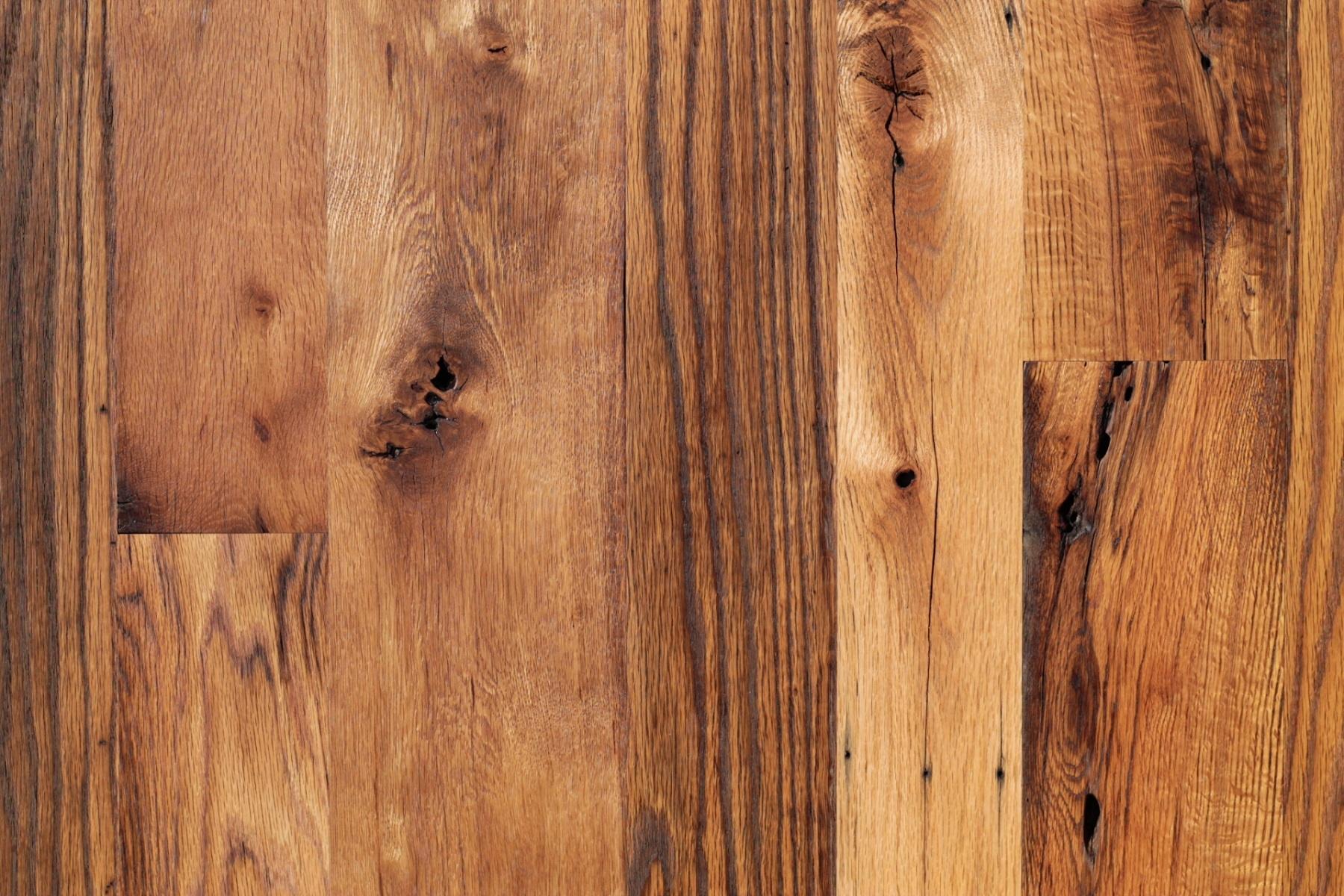 Close up of Heartland Barnwood Oak Red & White Mixed Clean Face wood flooring