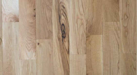 Close up of Racehorse Oak Red & White Mix Clean Face wood flooring