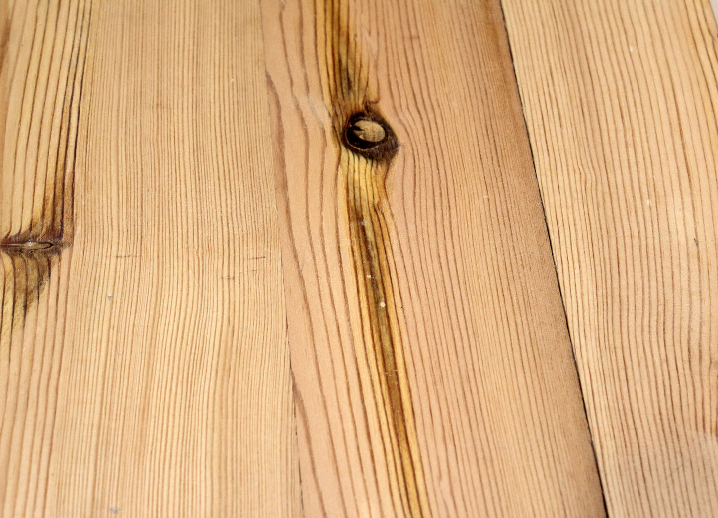 Reclaimed Yellow Pine Flooring Sample